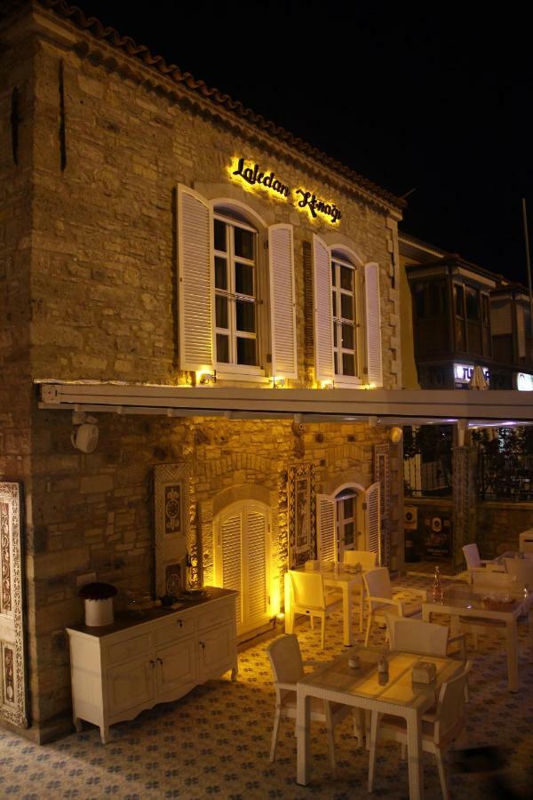 Laledan Hotel Чесме Екстериор снимка