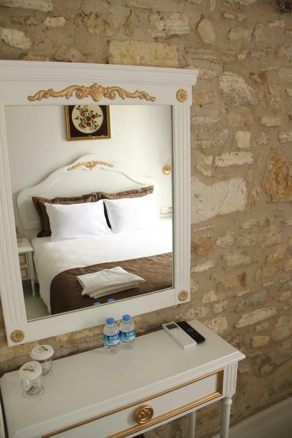 Laledan Hotel Чесме Екстериор снимка