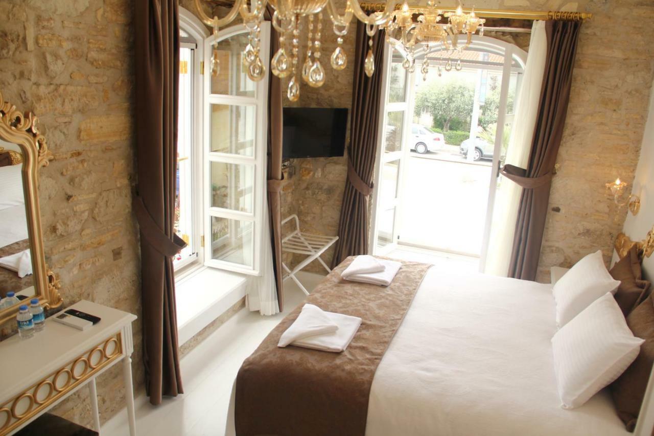 Laledan Hotel Чесме Екстериор снимка