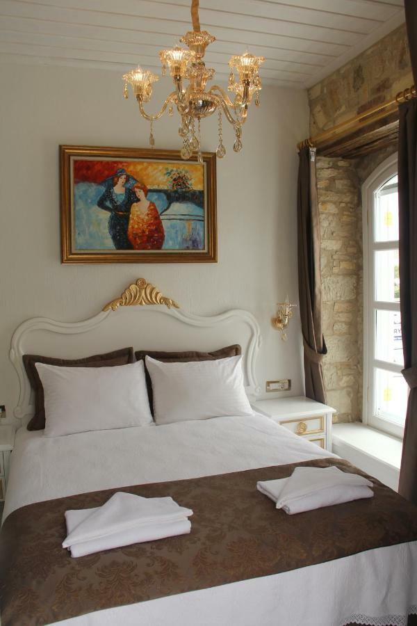 Laledan Hotel Чесме Екстериор снимка