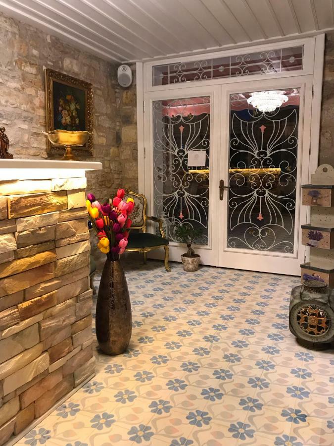 Laledan Hotel Чесме Екстериор снимка